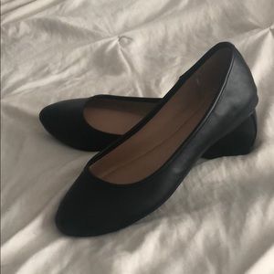 Ballet flats